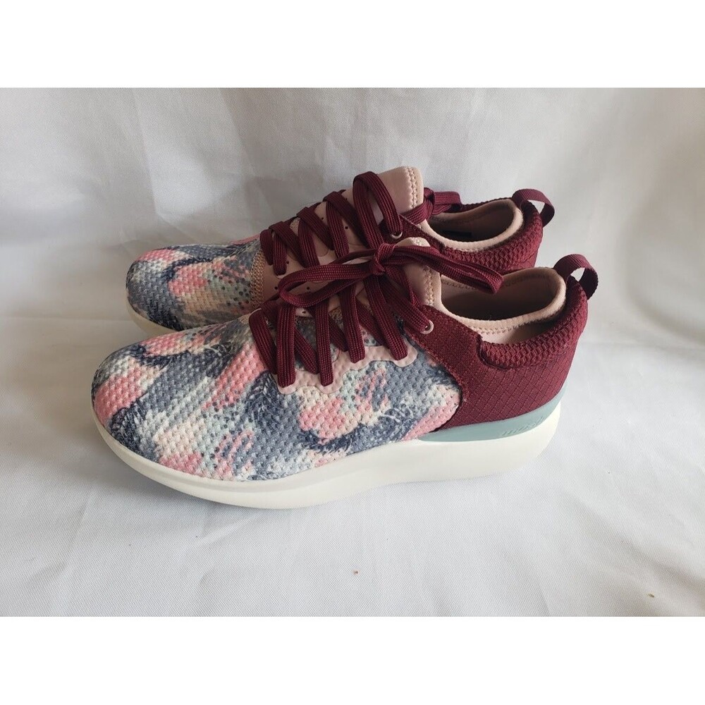 Moshn Women's Rhythm Sneakers - Pale Mauve Brush - Size 7 Wide  - NEW